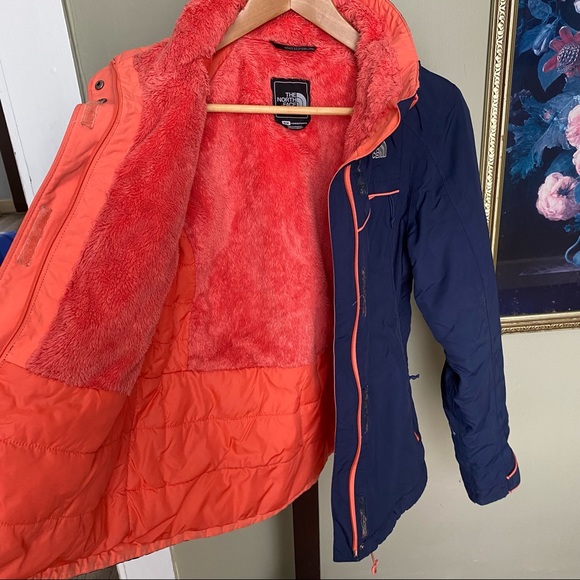 The North Face Blue and Orange Winter Jacket - Picture 10 of 10